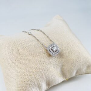 Collana in oro bianco con diamanti Gianni Carità