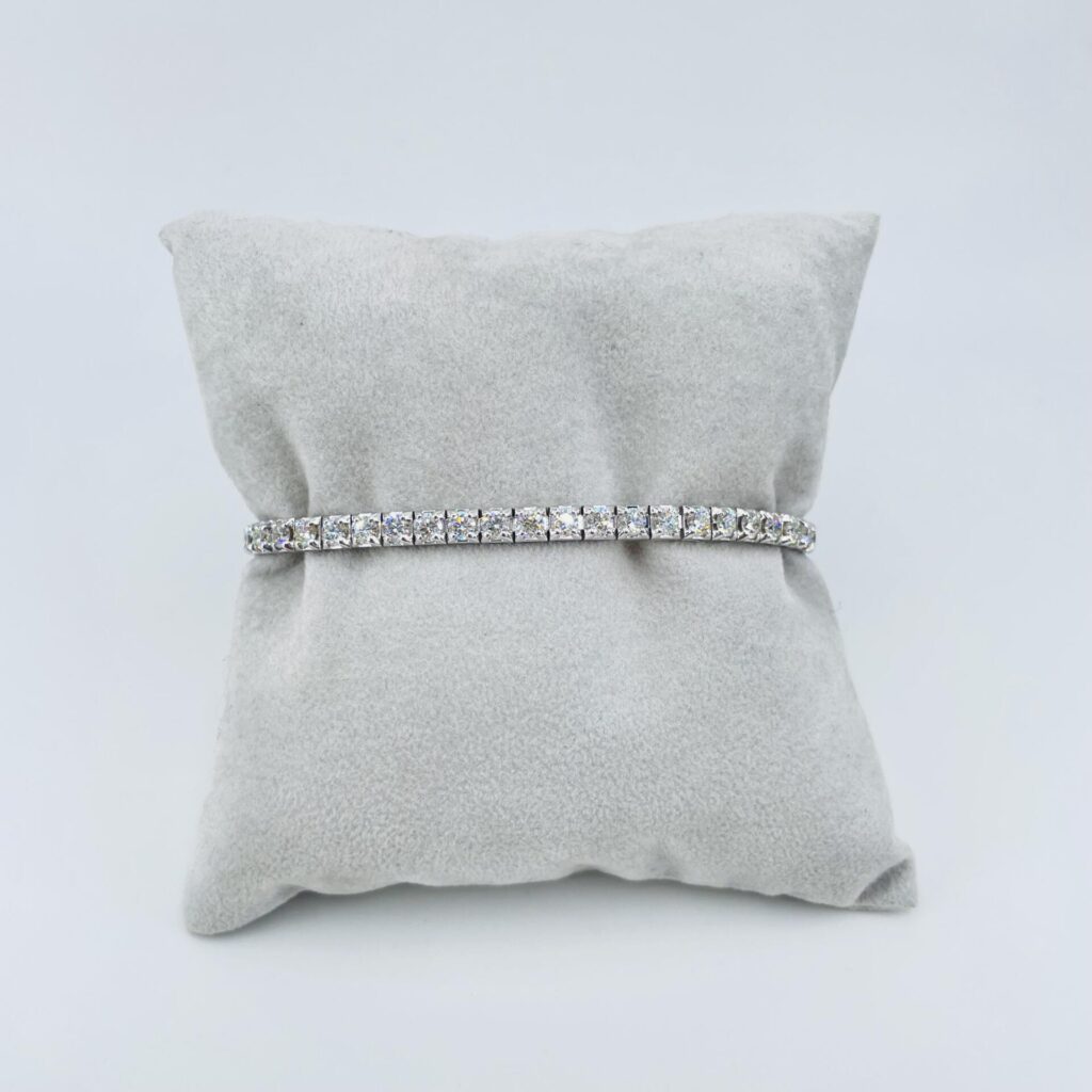 Tennis in oro bianco 18KT con diamanti