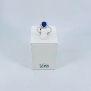 Anello in oro bianco 18KT a margherita con zaffiro e diamanti Bliss Gioielli