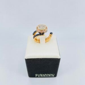 Anello in oro rosa 18KT con diamanti milk, bianchi e neri Giovanni Ferraris
