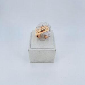Anello nodo in oro rosa e bianco 18KT con diamanti