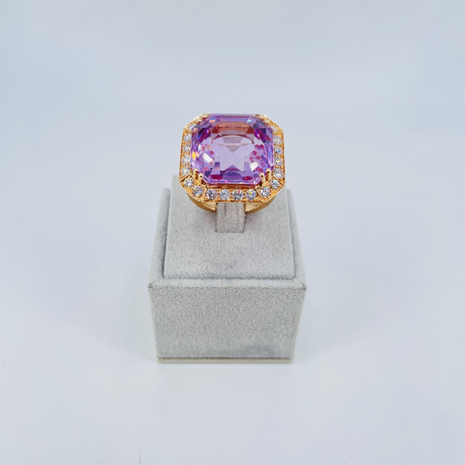Anello Quadrato In Kunzite Rosa Con Topazio – Regolabile, Placcato Platino, Fatto A Mano