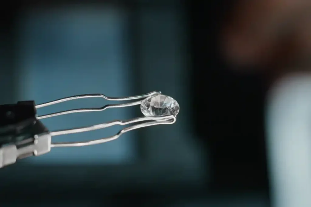 Diamante o zircone