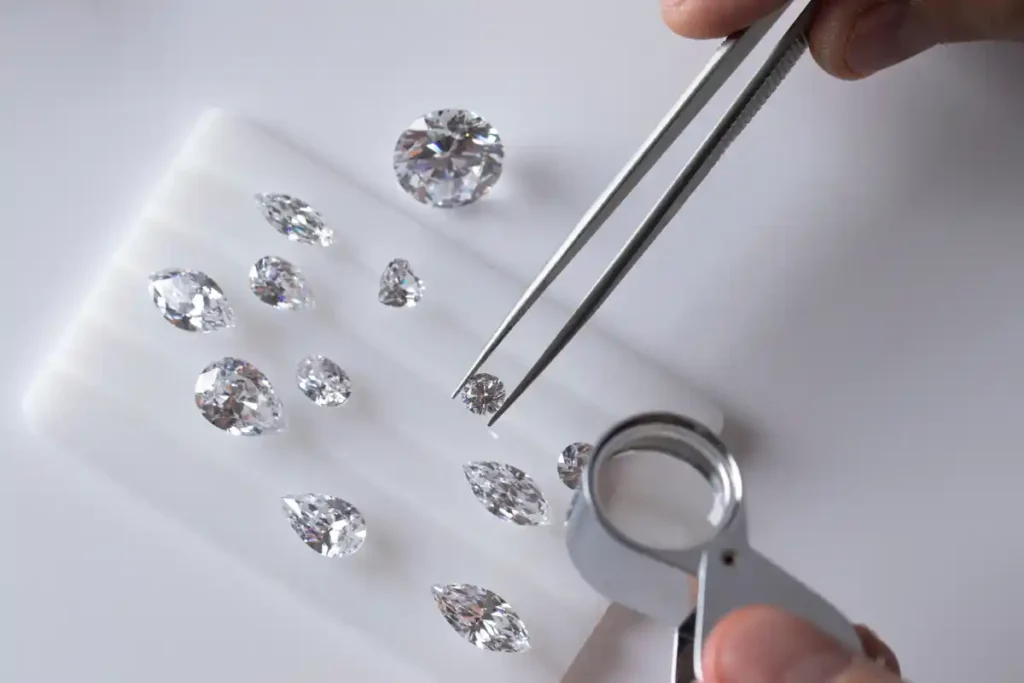 Riconoscere diamante falso
